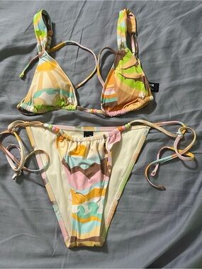 Hurley Women’s M Bikini NWT